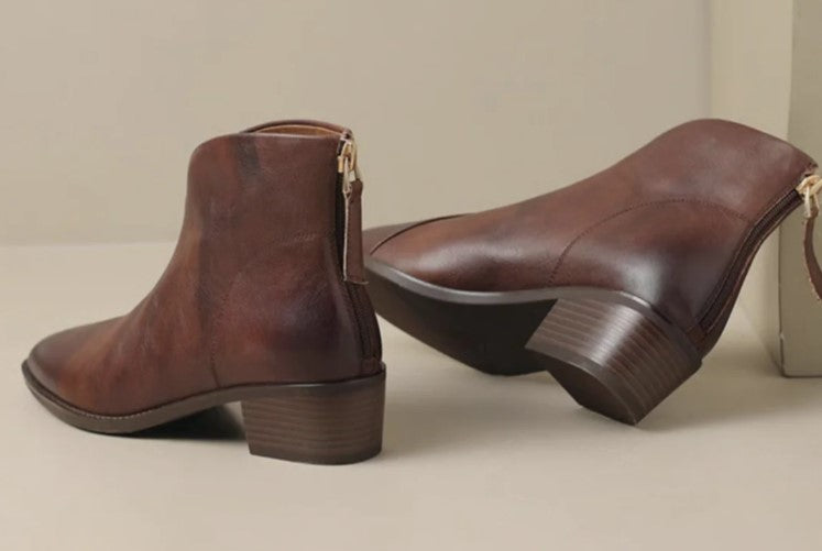 Compra 1 par de Botas Elegantes con Cremallera Trasera y llévate 1 Bolsa Exclusiva Premium BlomLane™